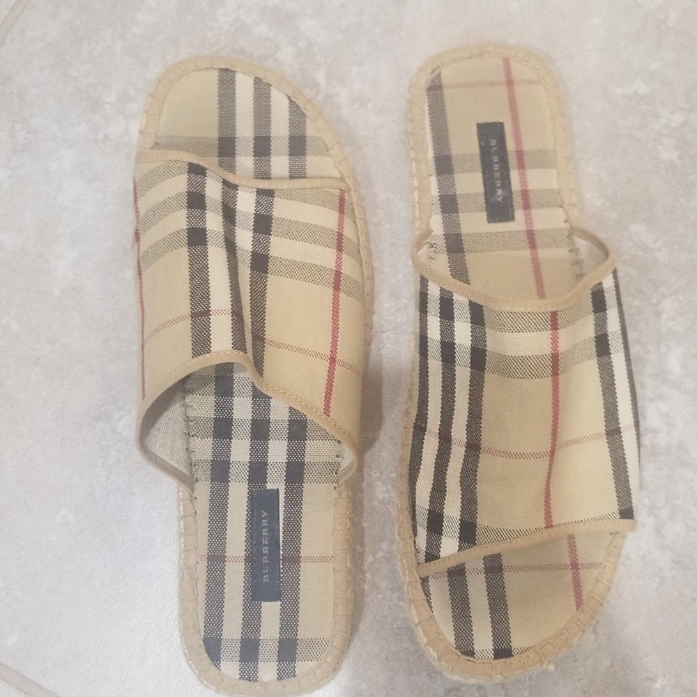 Burberry Slides